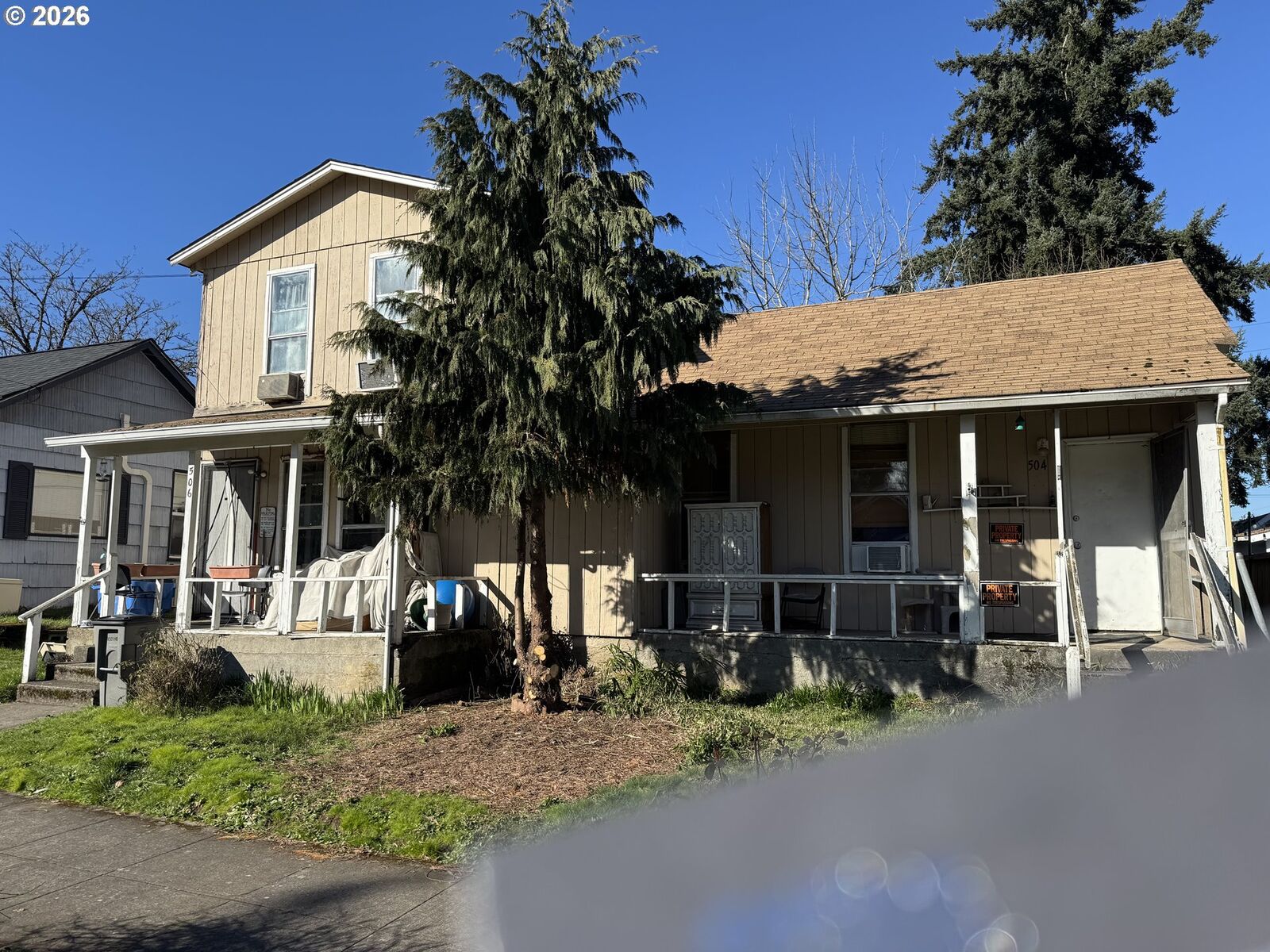 Property Photo:  504 W 16th St  WA 98660 