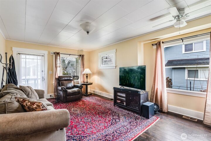 Property Photo:  220 S 47th Street  WA 98408 