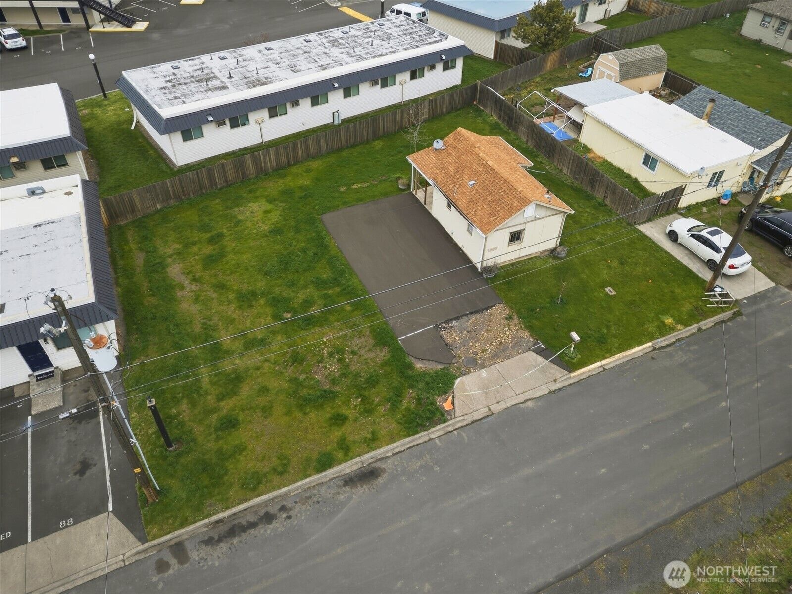 Property Photo:  1523  Granville Street  WA 99362 