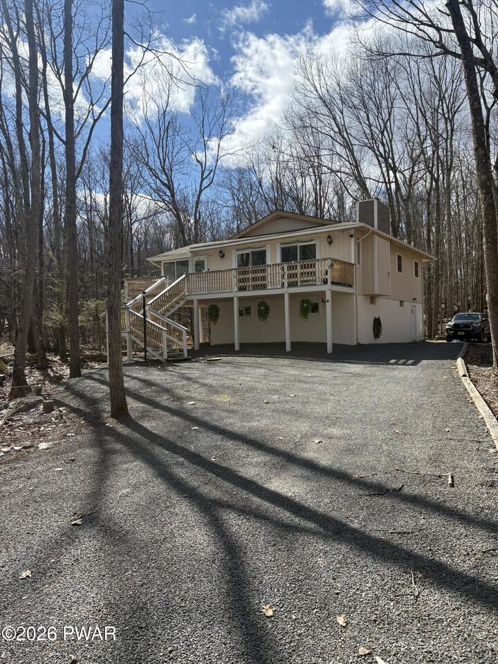 Property Photo:  114 Cottonwood Drive  PA 18428 
