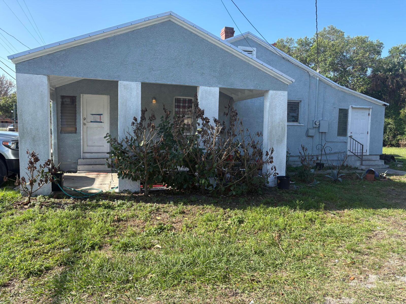 Property Photo: 701 S 13th Street FL 34950
