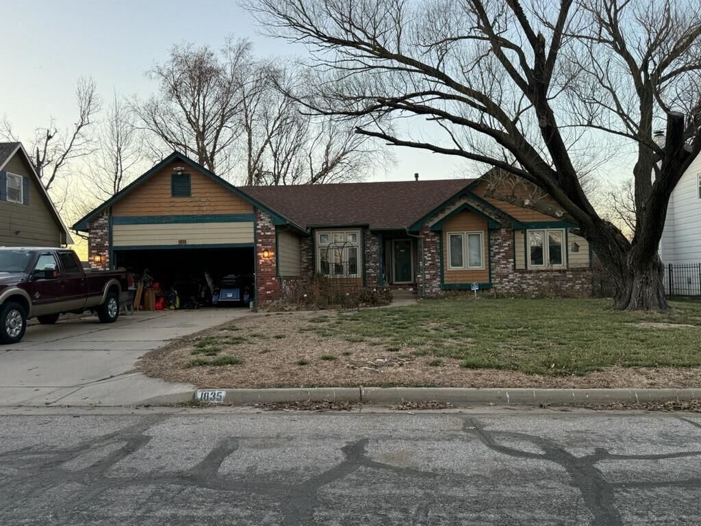 Property Photo: 1835 N Holland Ln KS 67212-6200