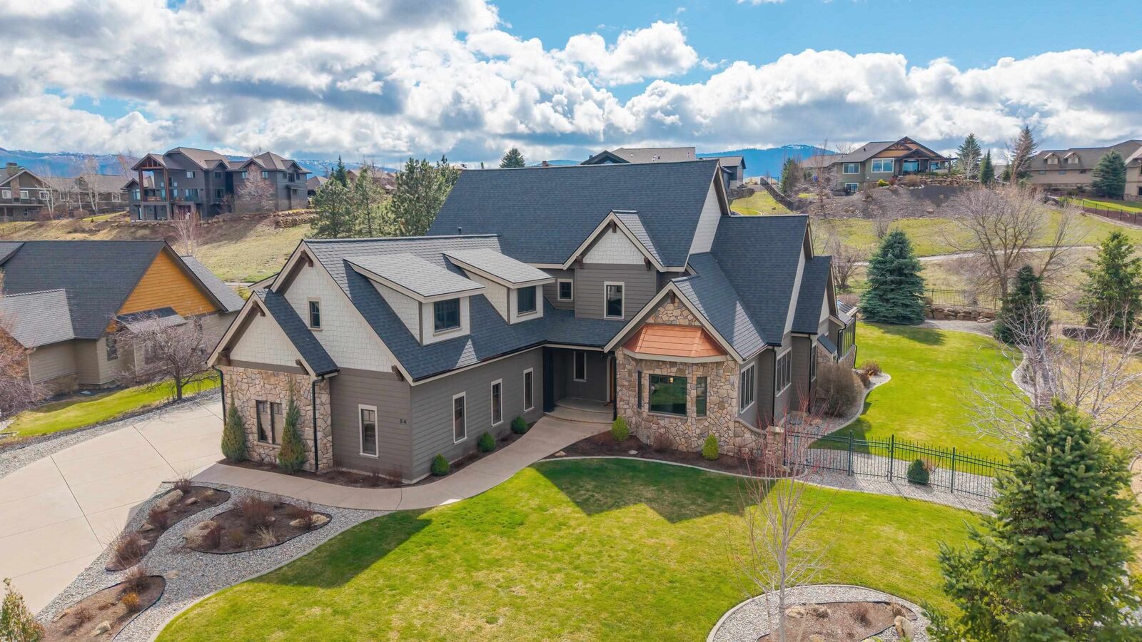 Property Photo:  54 N Chief Garry Dr  WA 99019 