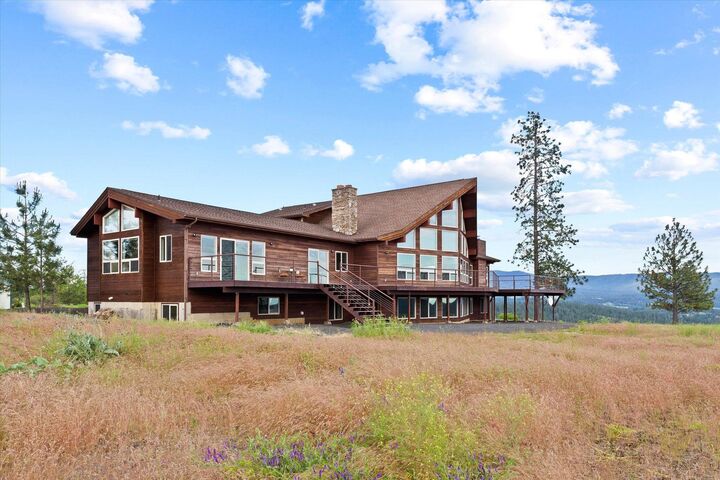 Property Photo:  29409 N Dunn Rd  WA 99003 