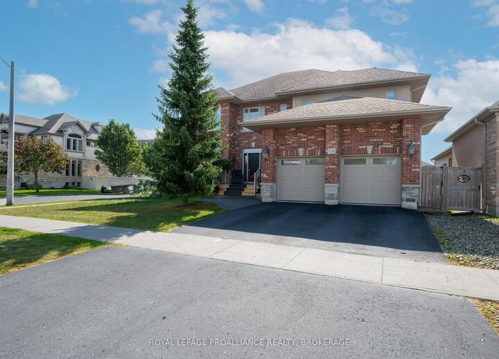 Property Photo: 1239 Atkinson Street ON K7P 0C9