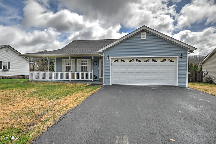 Property Photo:  5020 Old Jonesboro Road  TN 37620 