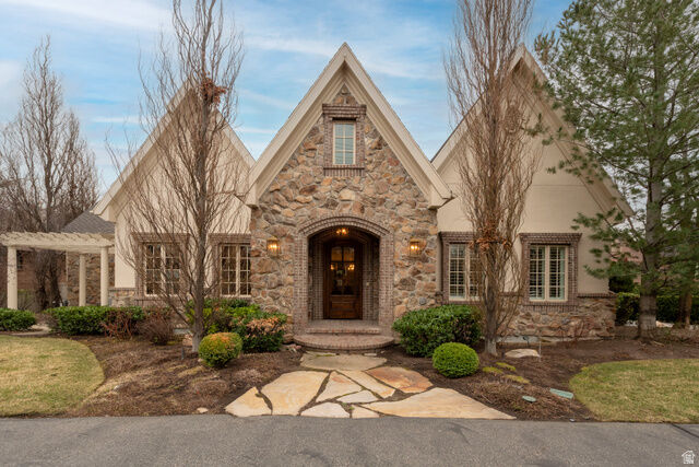 Property Photo:  2620 E Casto Ln  UT 84117 