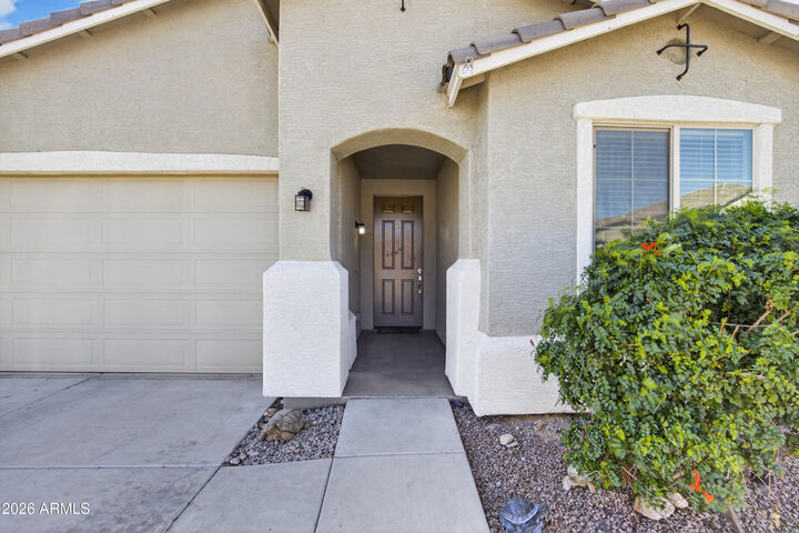 Property Photo:  2069 W Kenton Way  AZ 85144 