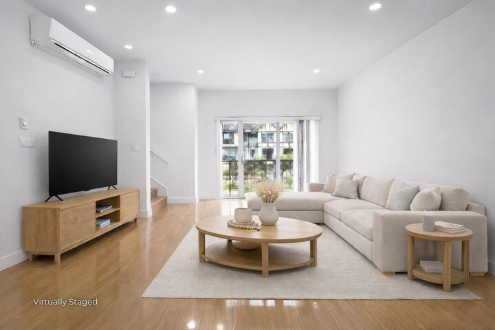 Property Photo: 9680 Alexandra Road 89 BC V6X 0P2