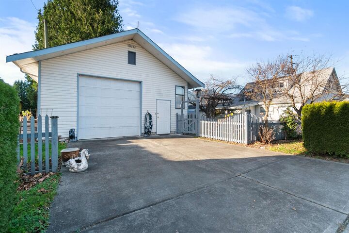 Property Photo: 6994 Cheam Avenue BC V0M 1A3