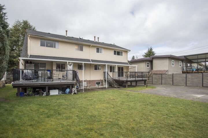 Property Photo: 1572 Giles Place 1570 BC V5A 3K6