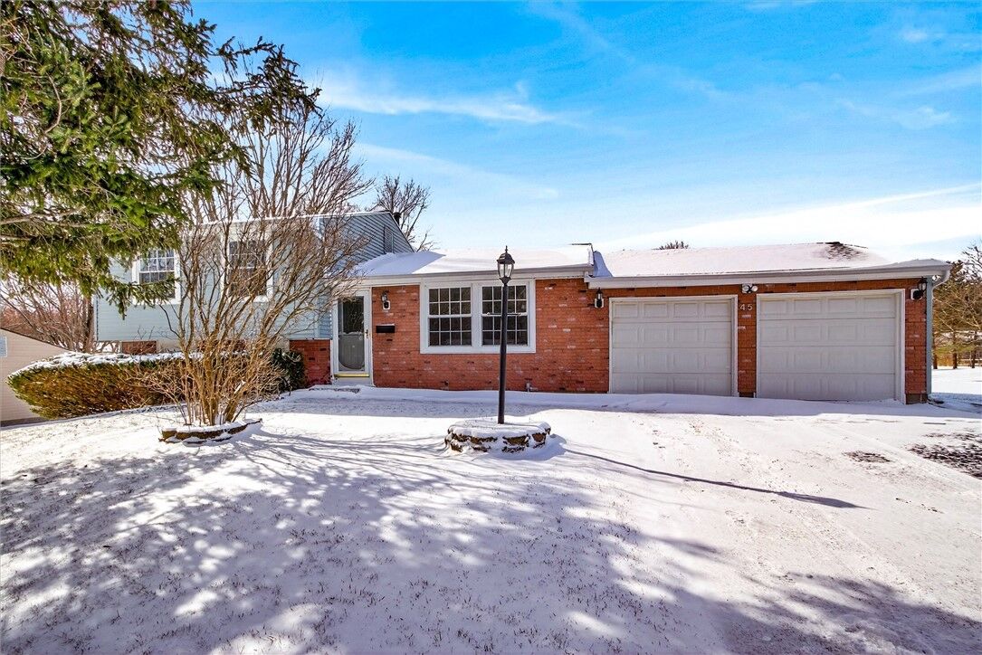 Property Photo:  45 Marberth Drive  NY 14467 