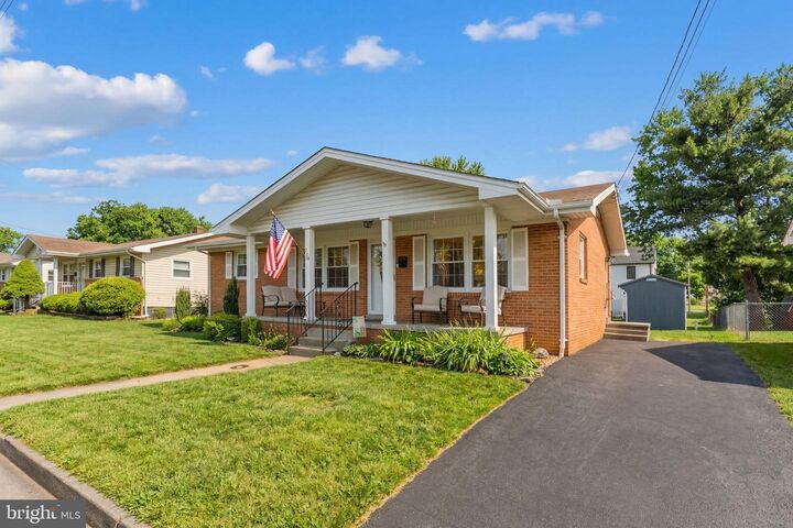 Property Photo:  209 Wood Avenue  VA 22601 