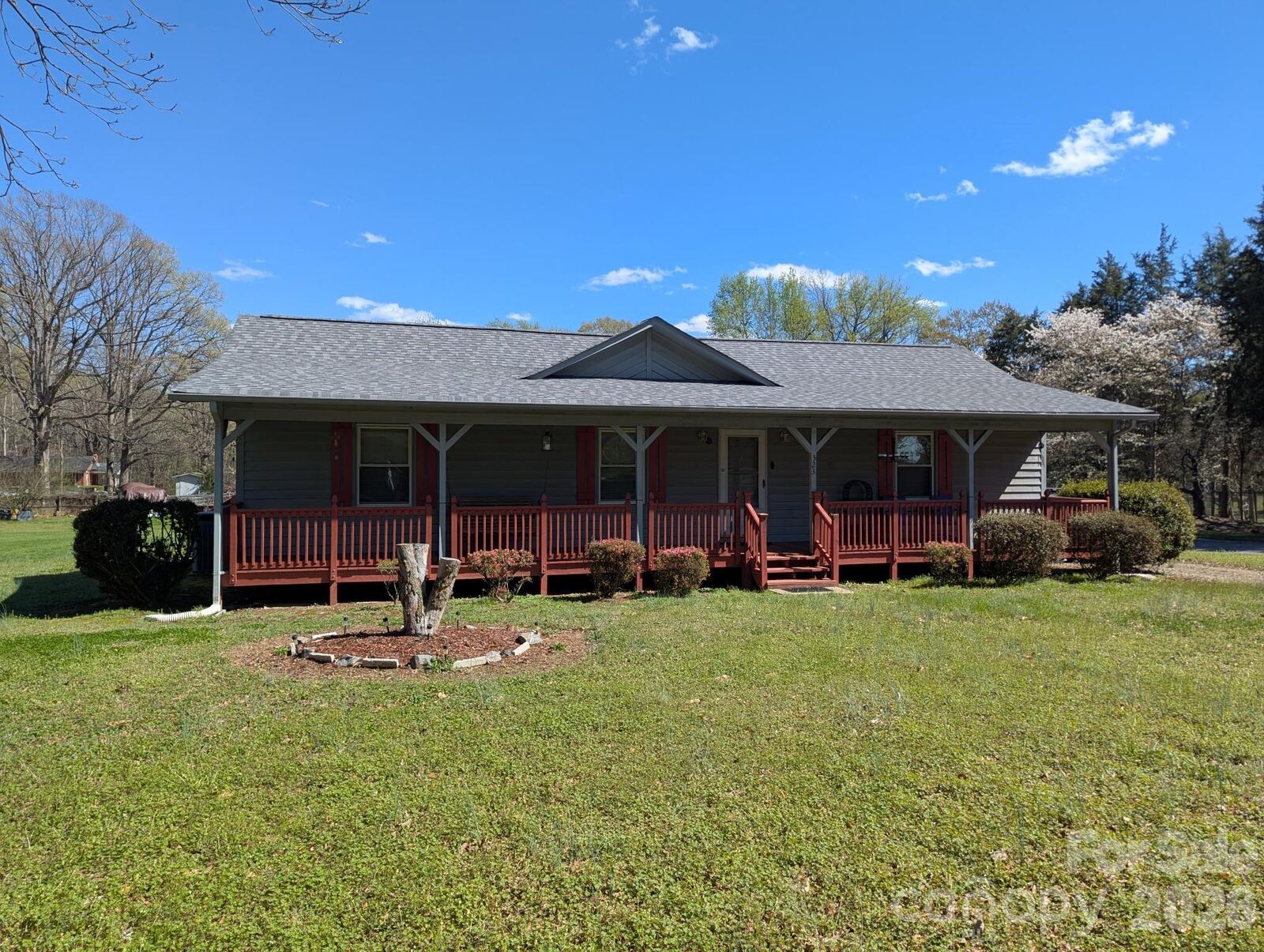 Property Photo:  323 Lawing Street  NC 28214 