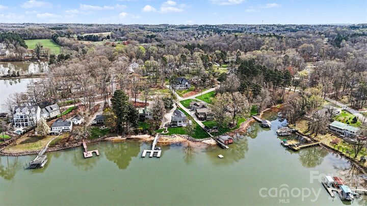Property Photo: 149 Shady Cove Road NC 28166