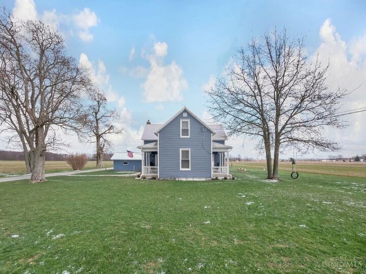 Property Photo:  901 Oak Grove Road  OH 45146 