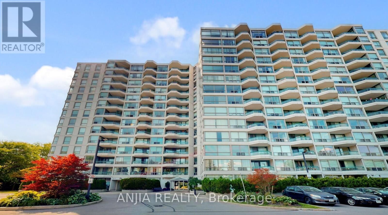 Property Photo: 4727 Sheppard Avenue East 1208 ON M1S 5B3