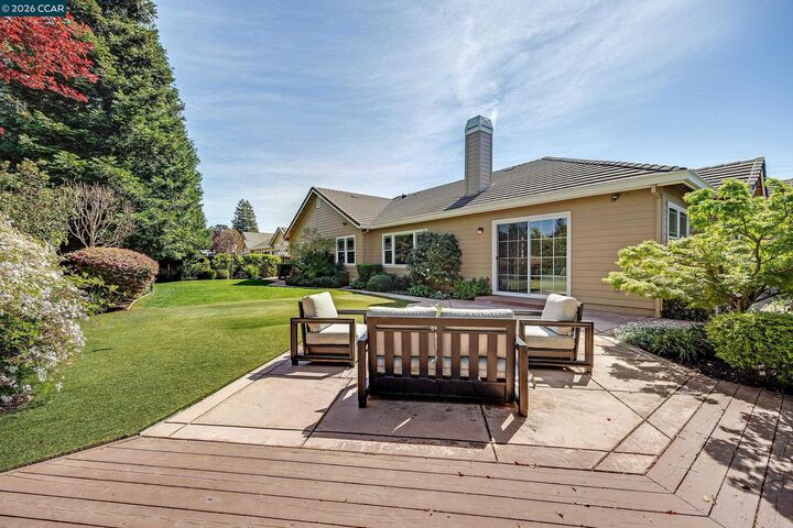 Property Photo:  5 Pardi Ln  CA 94517 