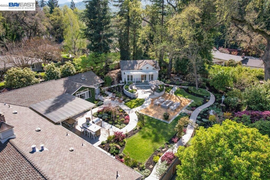 Property Photo:  1397 Pine Tree Dr  CA 94507 