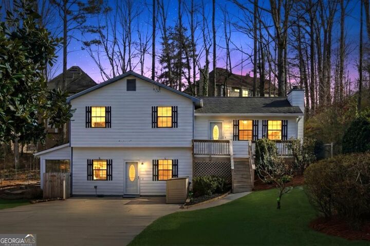 Property Photo:  2404 Rhine Court  GA 30043 