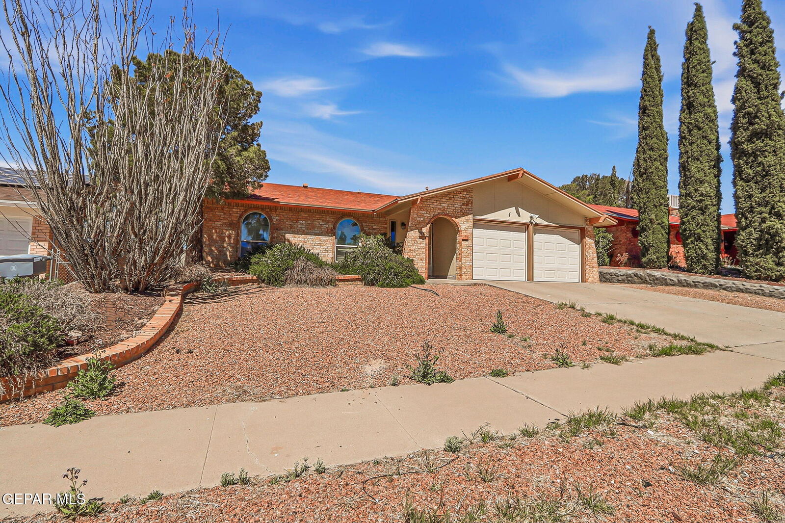 Property Photo:  663 El Parque Drive  TX 79912 