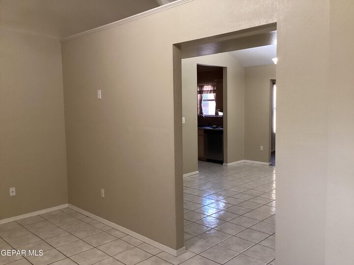 Property Photo:  5793 Crest Drive  NM 88008 