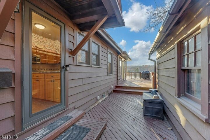 Property Photo:  10 Lake Drive West  NJ 07470 