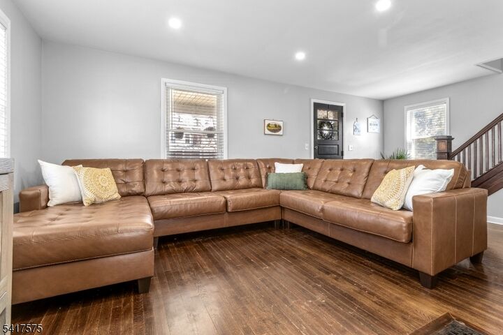 Property Photo:  13 Whitehouse Ave  NJ 08889 