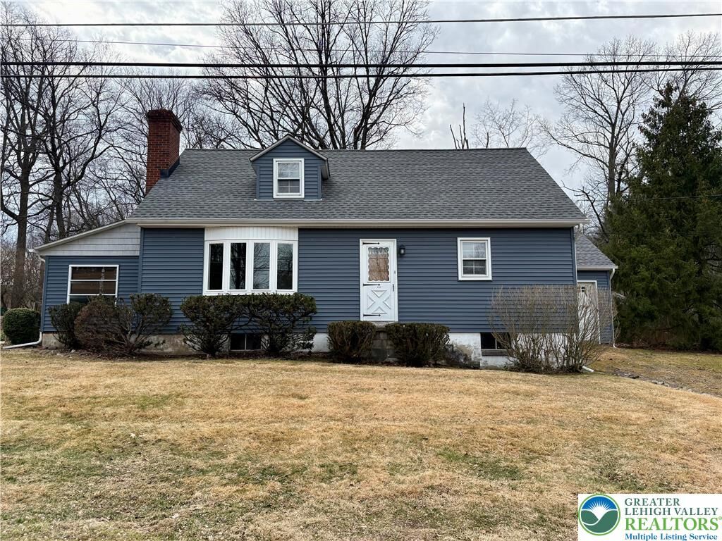 Property Photo:  824 Kern Street  PA 18015 