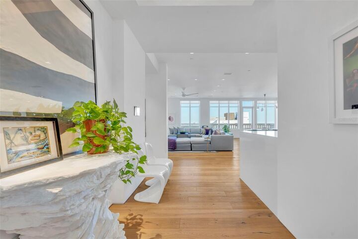 Property Photo:  100 S Eola Drive Ph 116  FL 32801 