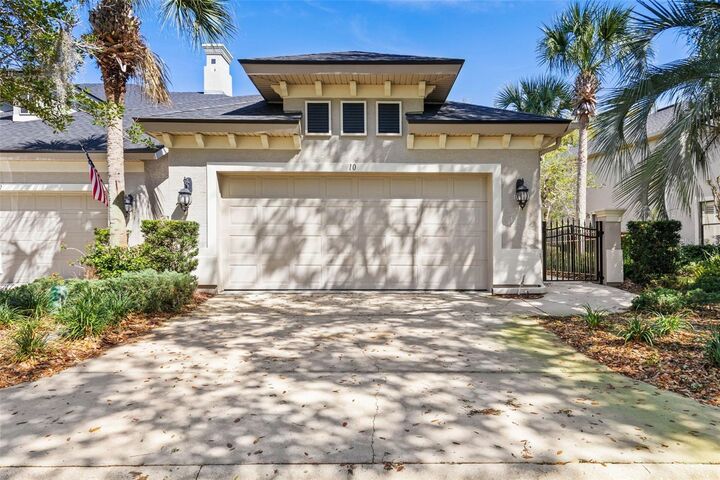 Property Photo:  10 River Point Drive  FL 32137 