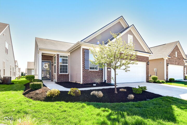 Property Photo:  13497 Mosaic Street  IN 46037 
