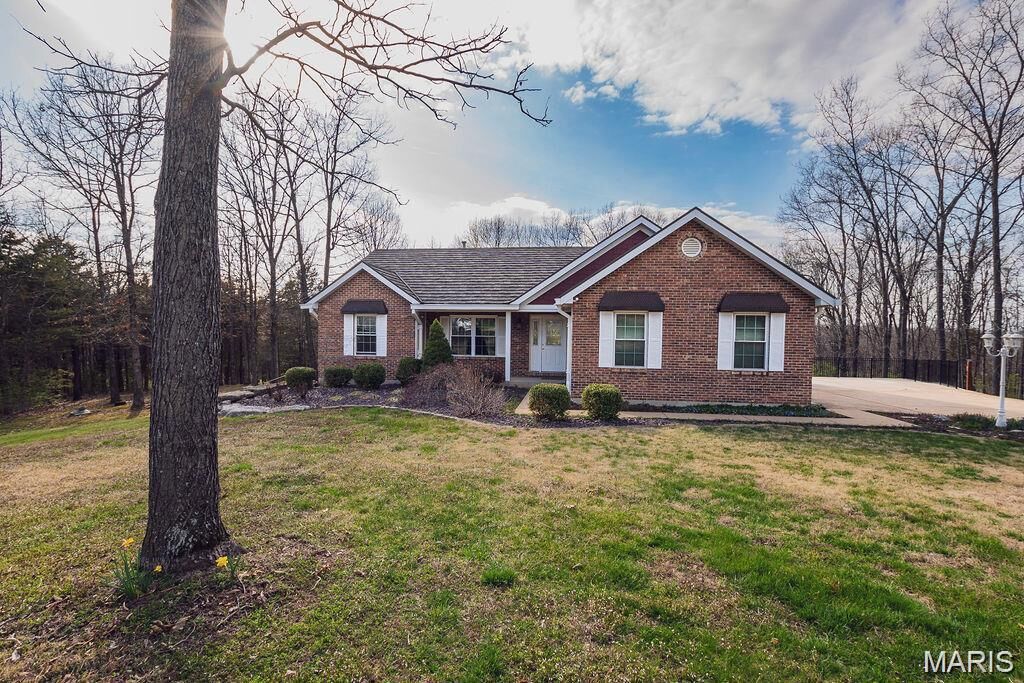 Property Photo:  12401 Fieldstone Drive  MO 63028 