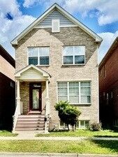 Property Photo:  