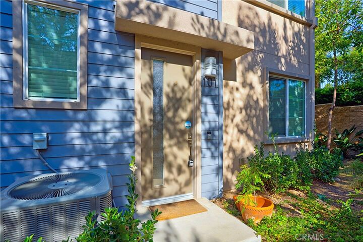 Property Photo: 609 Savi 101 CA 92878