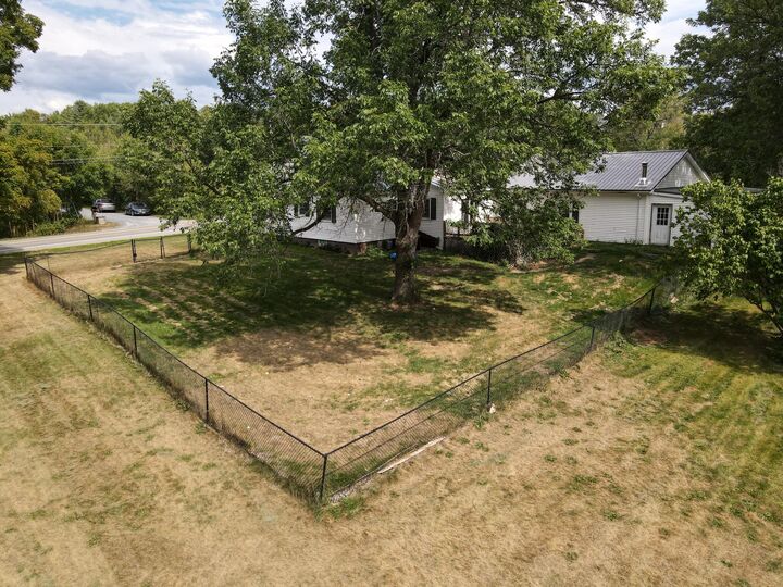 Property Photo:  15 S Main Street  ME 04929 