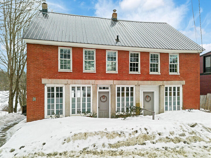 Property Photo:  14 Main Street  ME 04352 