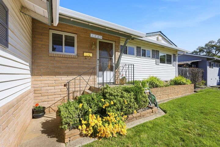 Property Photo:  1229 School Street  CA 95630 
