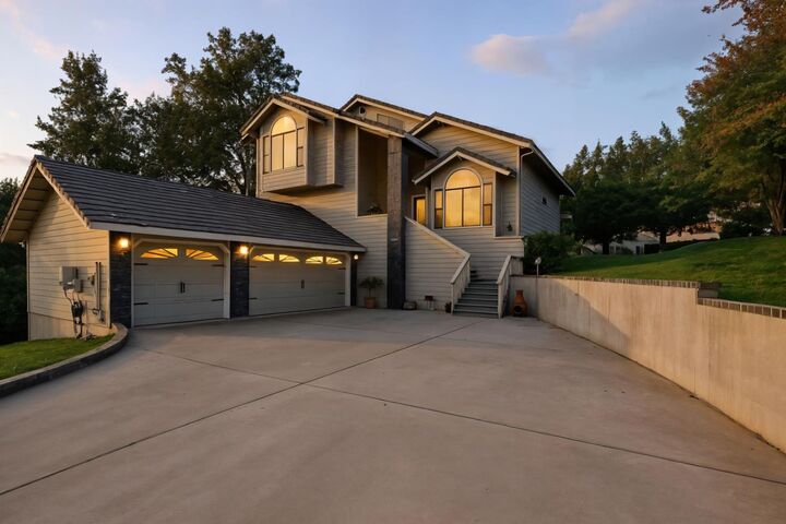 Property Photo: 324 Augusta Court CA 95252