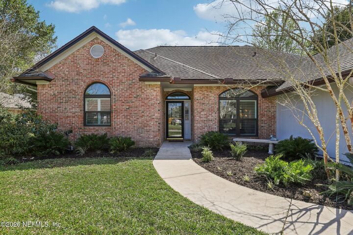 Property Photo:  12934 Forest Glen Court S  FL 32224 