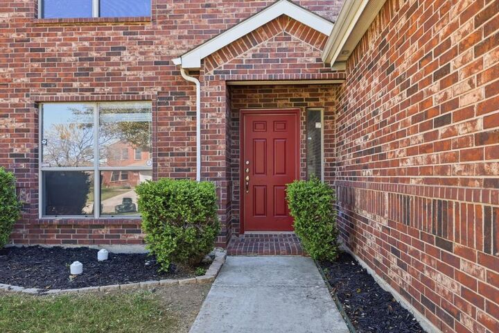 Property Photo:  4314 Windmill Hill Circle  TX 76208 