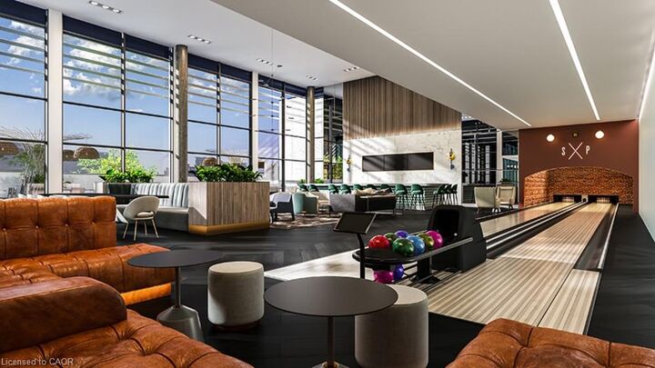 Property Photo:  15 Wellington Street S 1510  ON N2G 0E4 