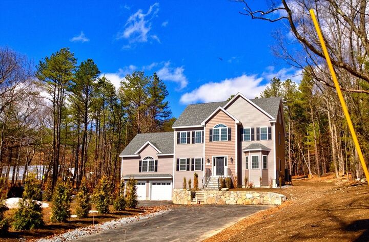 Property Photo:  344B Hampshire Rd  MA 01844 