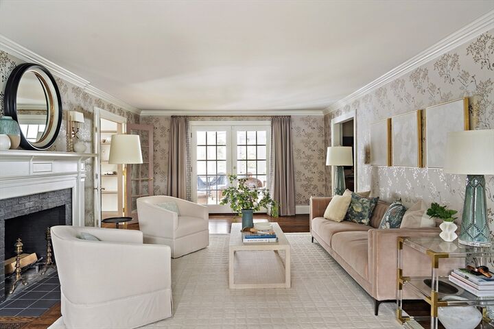 Property Photo: 10 Lanark Rd MA 02481