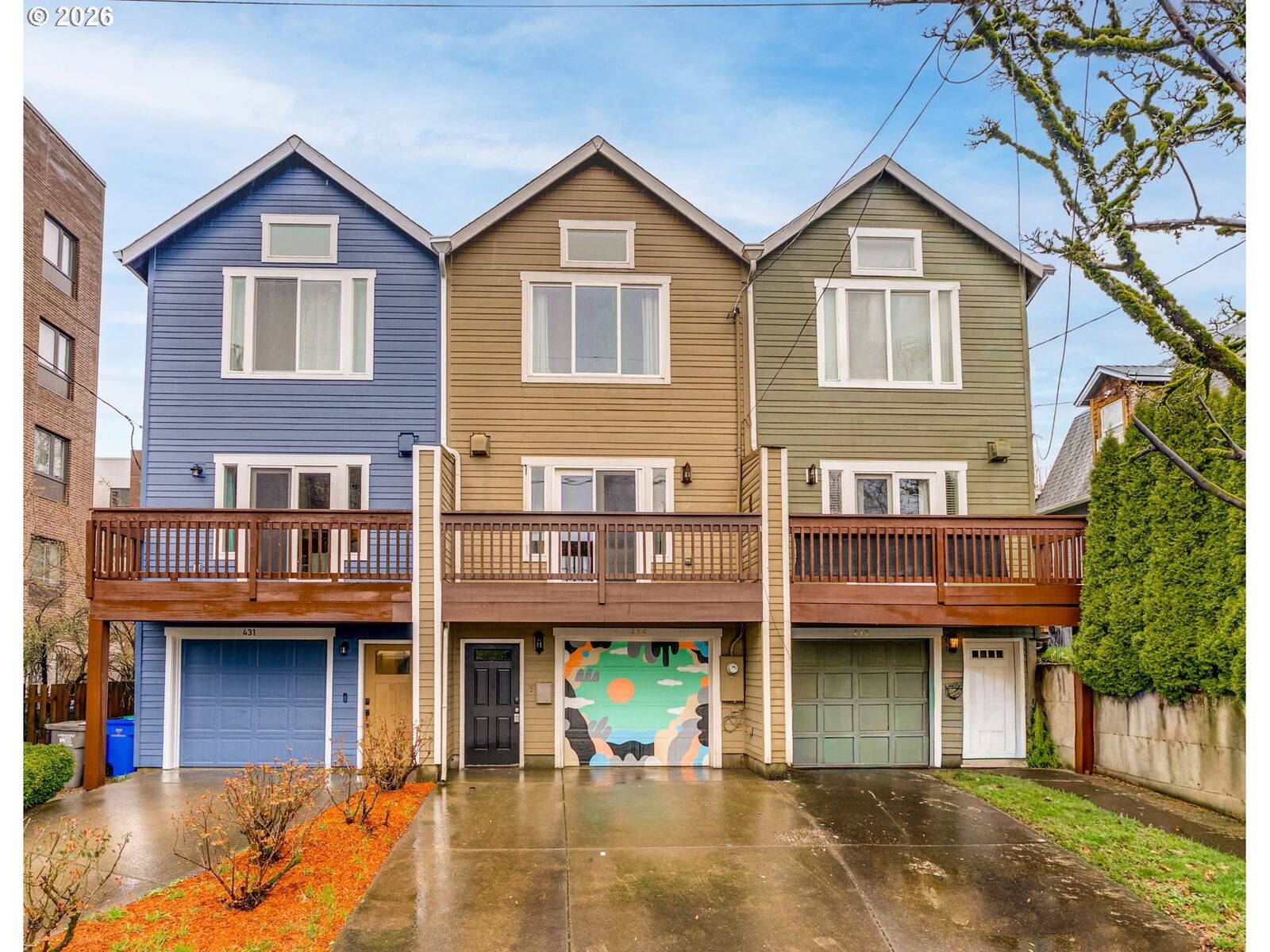 Property Photo: 435 NE Cook St OR 97212