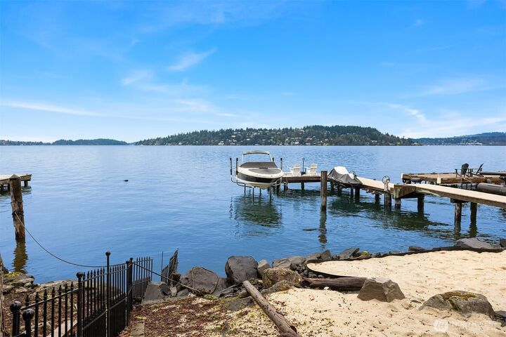 Property Photo:  10220  Rainier Avenue S  WA 98178 