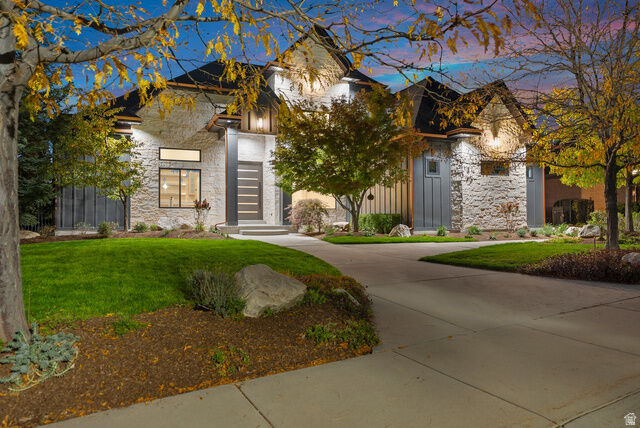 Property Photo: 13454 S Tuscalee Way E UT 84020