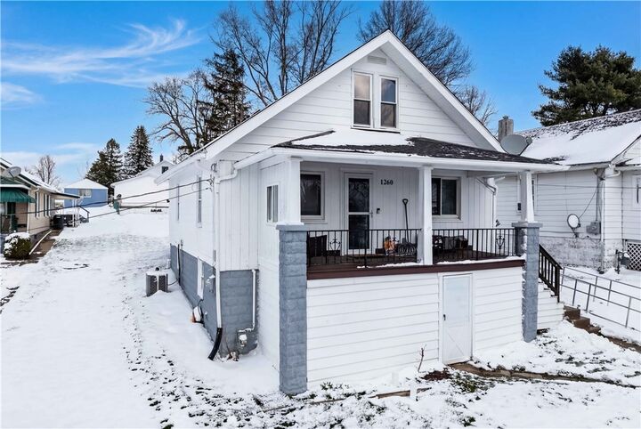 Property Photo:  1260 Bruce St  PA 15301 