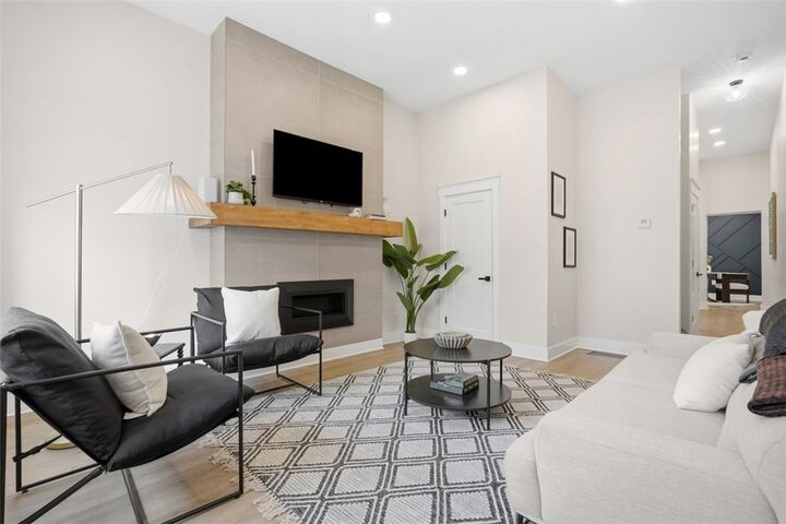 Property Photo:  804 Cedar Ave  PA 15212 