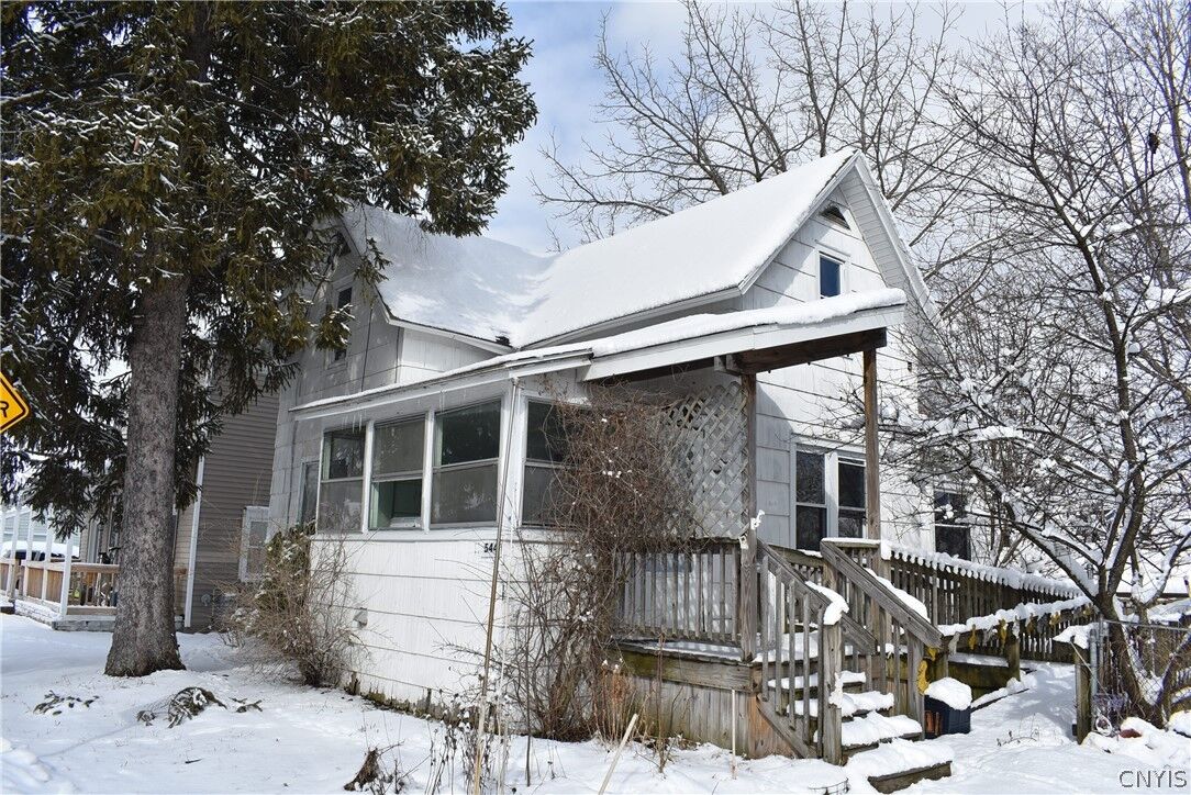 Property Photo: 5441 Baldwin Street NY 13029